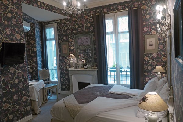 Une chambre cosy et accueillante.