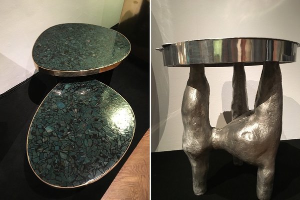 A gauche, paire de tables basses sur base sertie de bronze avec plateaux en mosaïque en jade nephrite. Création Chale Collection en 1970. A droite, table d’appoint et guéridon avec support « Biomorphique » et plateau « Lunaire » en fonte d’aluminium, création Chale Collection 1975 et 2008.