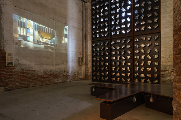 The Presence of the Absence, 2018. Maquette à l’échelle et vidéo. Réalisation Barclay et Crousse. 16ème Biennale Internationale d’Architecture de Venise, Freespace.