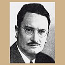 Egmont Arens, designer américain a été le concepteur des robots multifonctions d’aujourd’hui, avec un modèle plus accessible au grand public.