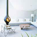 Le modèle Boafocus est né dans un subtil mariage de lignes et de courbes. A gaz étanche, central ou mural, compatible avec la RT2012 et utilisation par télécommande et avec les maisons BBC puisqu’il ne puise pas l’air de la pièce mais celui de l’extérieur par son conduit concentrique (à double paroi).