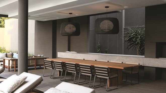 Le patio propose des espaces ouverts modulaires en plein air pour la détente et le farniente.