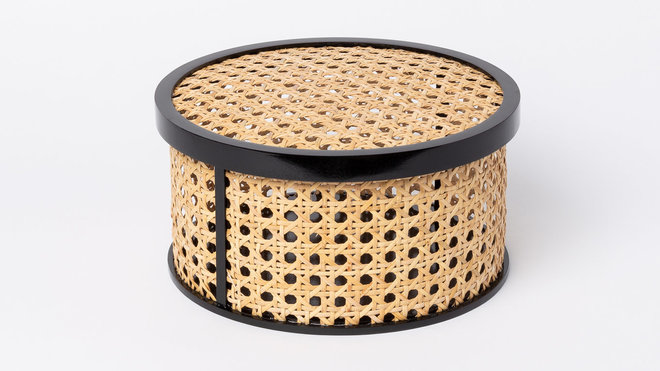 Cannée. Pour ranger ses bijoux, boîte en osier et bois 18 €, DOIY, BHV.