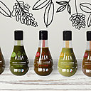 Alfa, gamme de sauces à l’extrait foliaire de luzerne, offrant une alternative protéique dans l’alimentation des flexitariens et répondant aux enjeux agronomiques et écologiques. Projet d’étude d’Astrid Vincent pour le Design Lab Nouvelles pratiques alimentaires, exposé du 24 novembre au 23 janvier 2019, à la Cale 2 Créateurs de Nantes.
