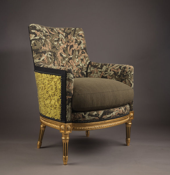 Nouailhac - Francois  Golfier fauteuil Suffren Camouflage Automne par Gildas François