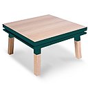 Table basse carrée en frêne massif (L et l 80 x H 45 cm), collection Egée, 875 €.