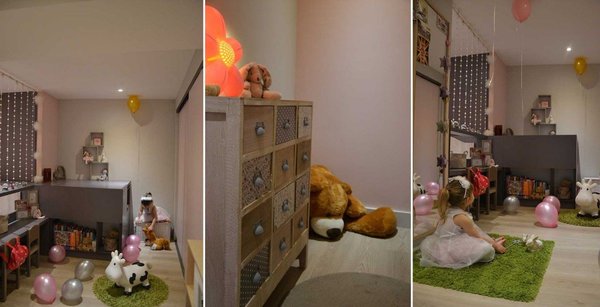 La chambre des enfants a été pensée en deux volumes : un espace de jeux directement desservi par une double porte à galandage permettant une grande ouverture sur la pièce de vie et un espace de nuit avec deux lits.