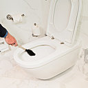 Avec sa tête courbée composée de 120 picots et inspirée des feuilles des arbres, l’eau s’écoule facilement le long des nervures et laisse la brosse propre.