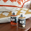 Jolies couleurs lumineuses et opaques à utiliser avec les 7A pochoirs.