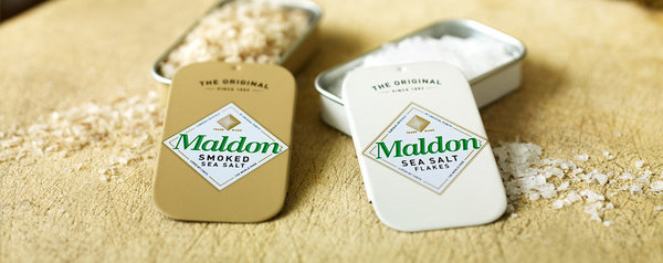 Les Pinch-Tin de la taille d'une boite d'allumettes vous accompagnent partout, dans une poche ou au fond d'un sac.