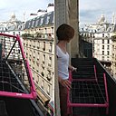 Étapes 1 et 2 : déplier les 2 pieds du séchoir, puis déplier les 2 ailes.