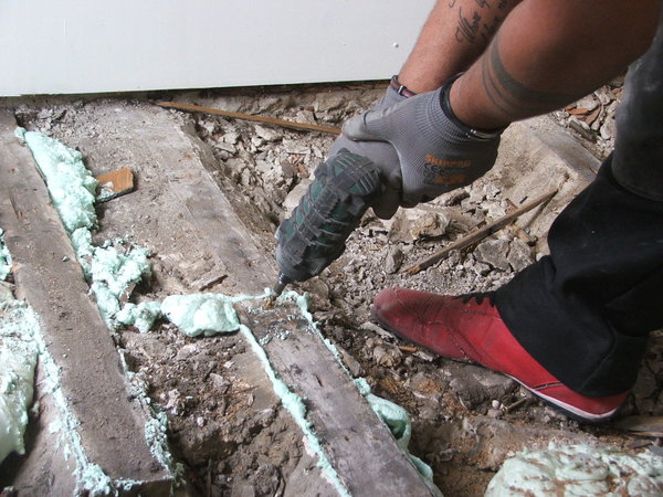 Etape 4 : consolidation des anciennes lambourdes.