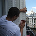 Etape 4 : dépolissage des anciennes peintures à l’abrasif.