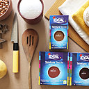 1- Le matériel qu'il vous faudra : teintures Ideal , sel fixateur idéal , tissu, coton blanc, gants, spatule, récipients, ciseaux, fil...