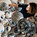 La céramiste Maya Micenmacher : composition 1.