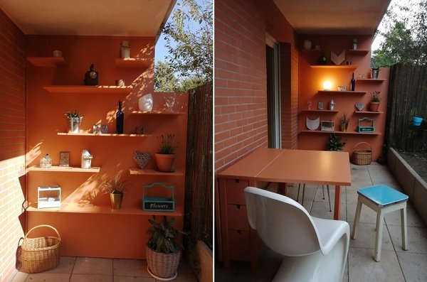 La terrasse abritée est aménagée comme une pièce supplémentaire.