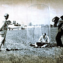 Hans Hollein im mobilen Büro (Hans Hollein dans son bureau mobile), 1969.