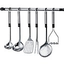 La barrette de fixation pour un rangement décoratif avec un design de haute qualité. Grâce à elle, les ustensiles de cuisine peuvent être rangés de manière décorative et pratique, toujours à portée de main.